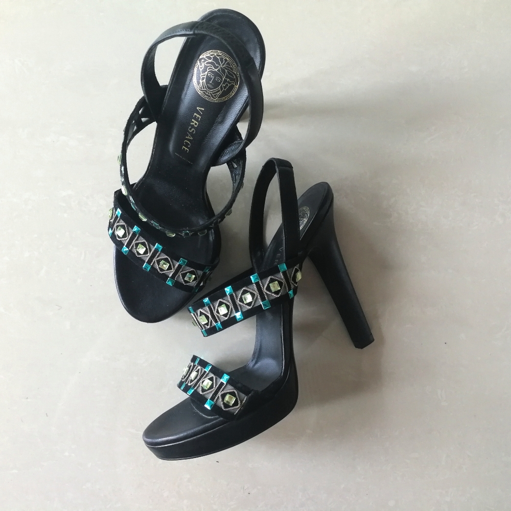 Authentic Versace jeweled heels - Picture 1 of 8
